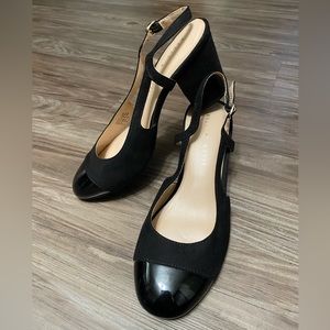 Classy Cap Toe Block Heel